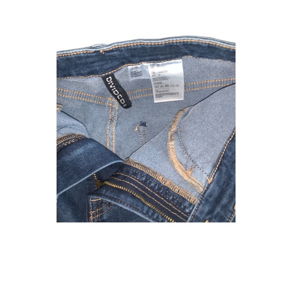 NWT H&M Divided Dark Blue Distressed Super Skinny Jeans Sz 6 - Picture 7 of 7
